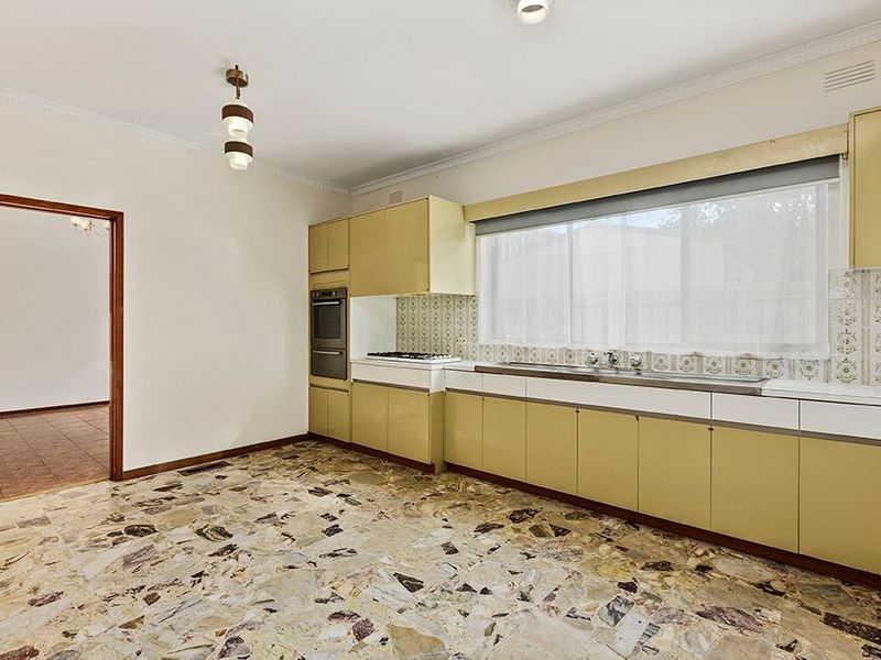 8 Smith Street, Thornbury - Thumbnail 5