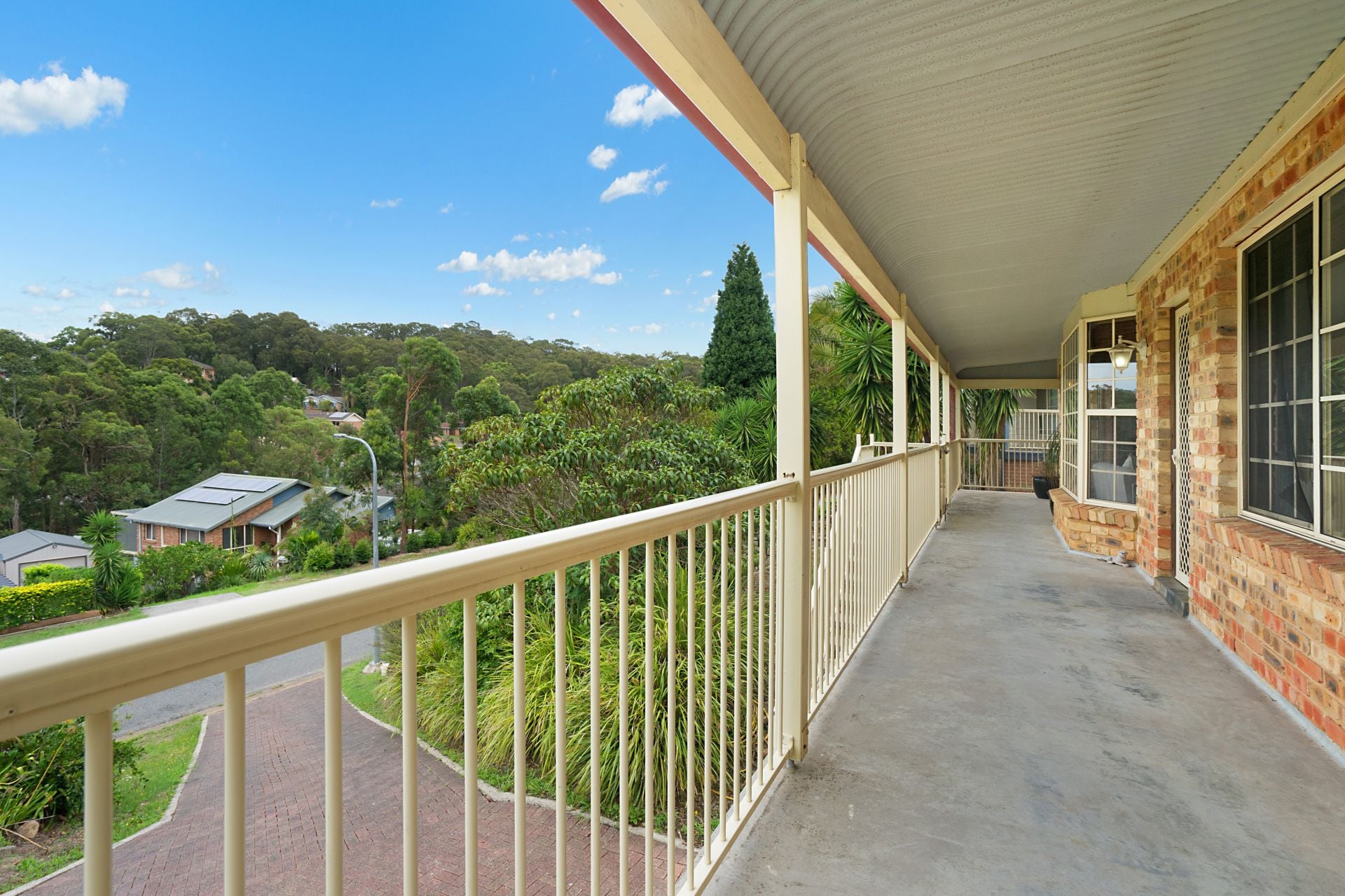 7 Honeyeater Place Tingira Heights NSW, 7 Honeyeater Place Tingira Heights - Thumbnail 3