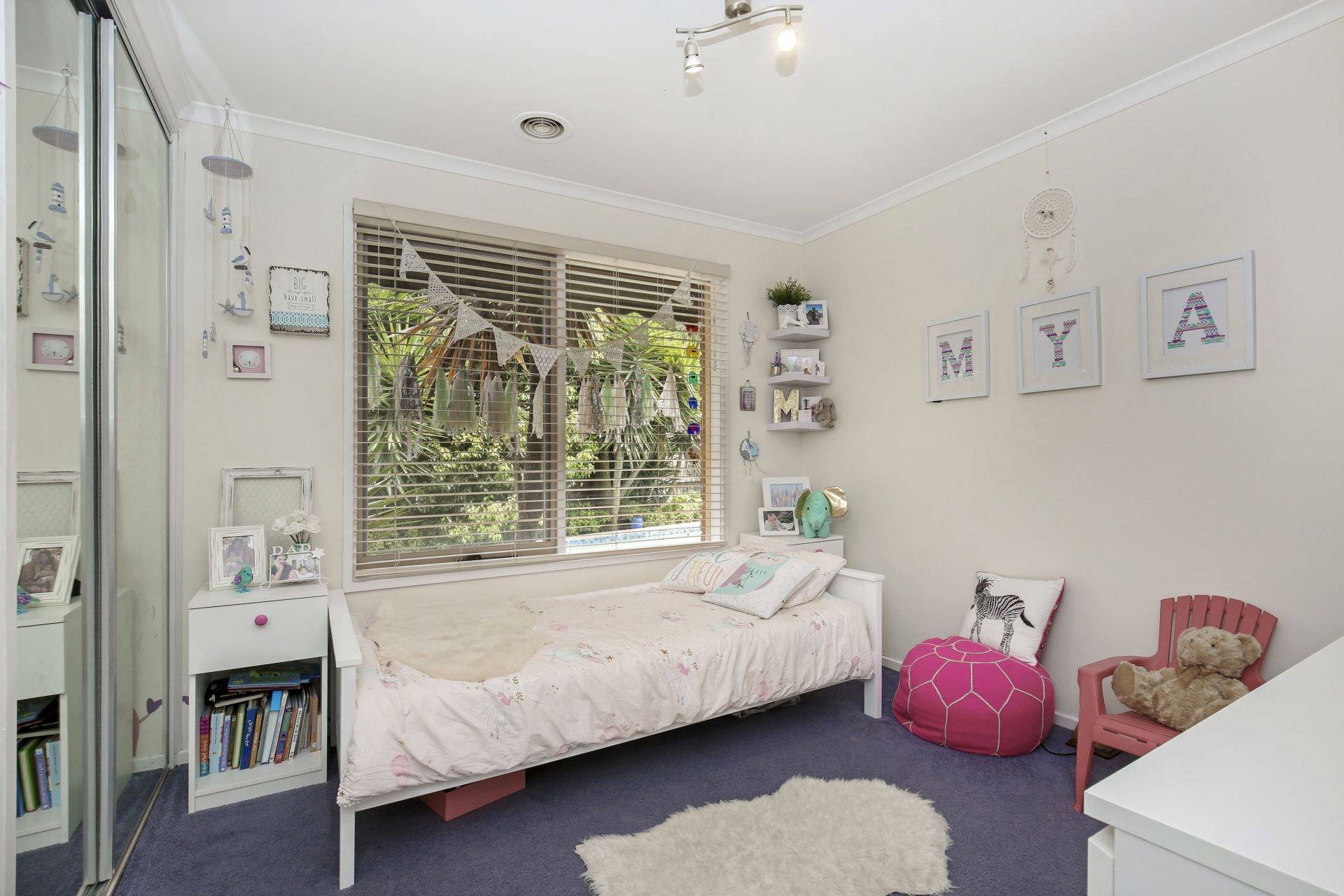 RESORT STYLE FAMILY HOME COMPLETE WITH POOL  * Insp Thurs 5th April @ 4:40pm*