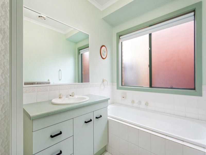 10 Rose Street, Altona - Thumbnail 8