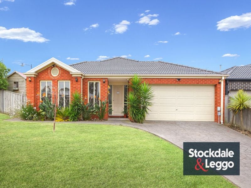 13 Strathoon Crescent SOUTH MORANG, South Morang - Thumbnail 3