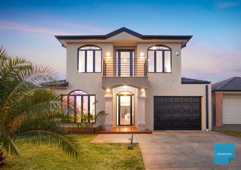 13 Pro Hart Way, Caroline Springs - Thumbnail 2
