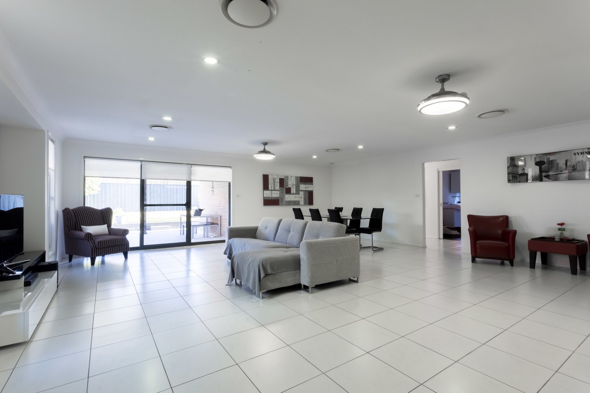 Colebee 27 Kirkwood Crescent