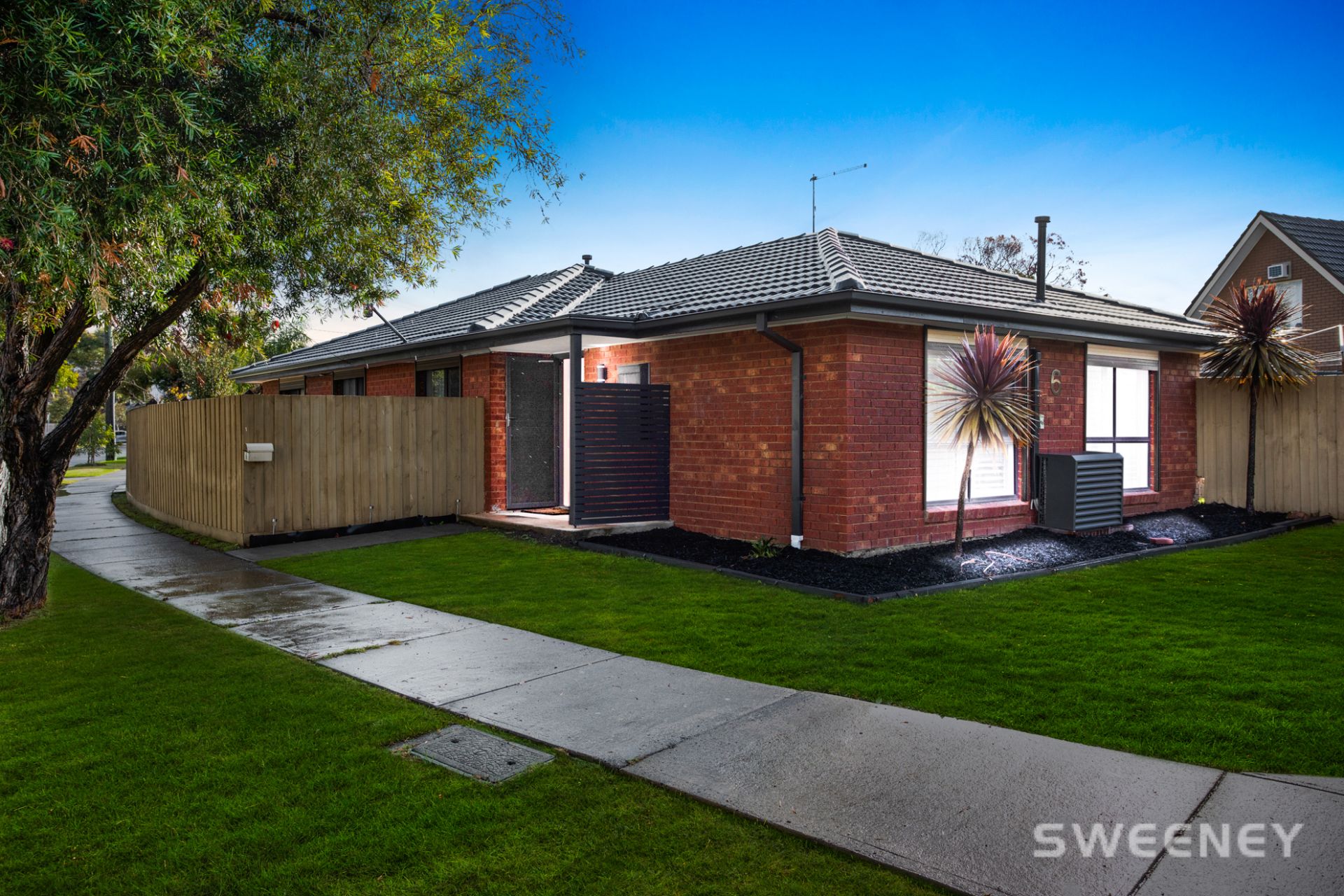 6 Elizabeth Court, Altona Meadows - Thumbnail 2