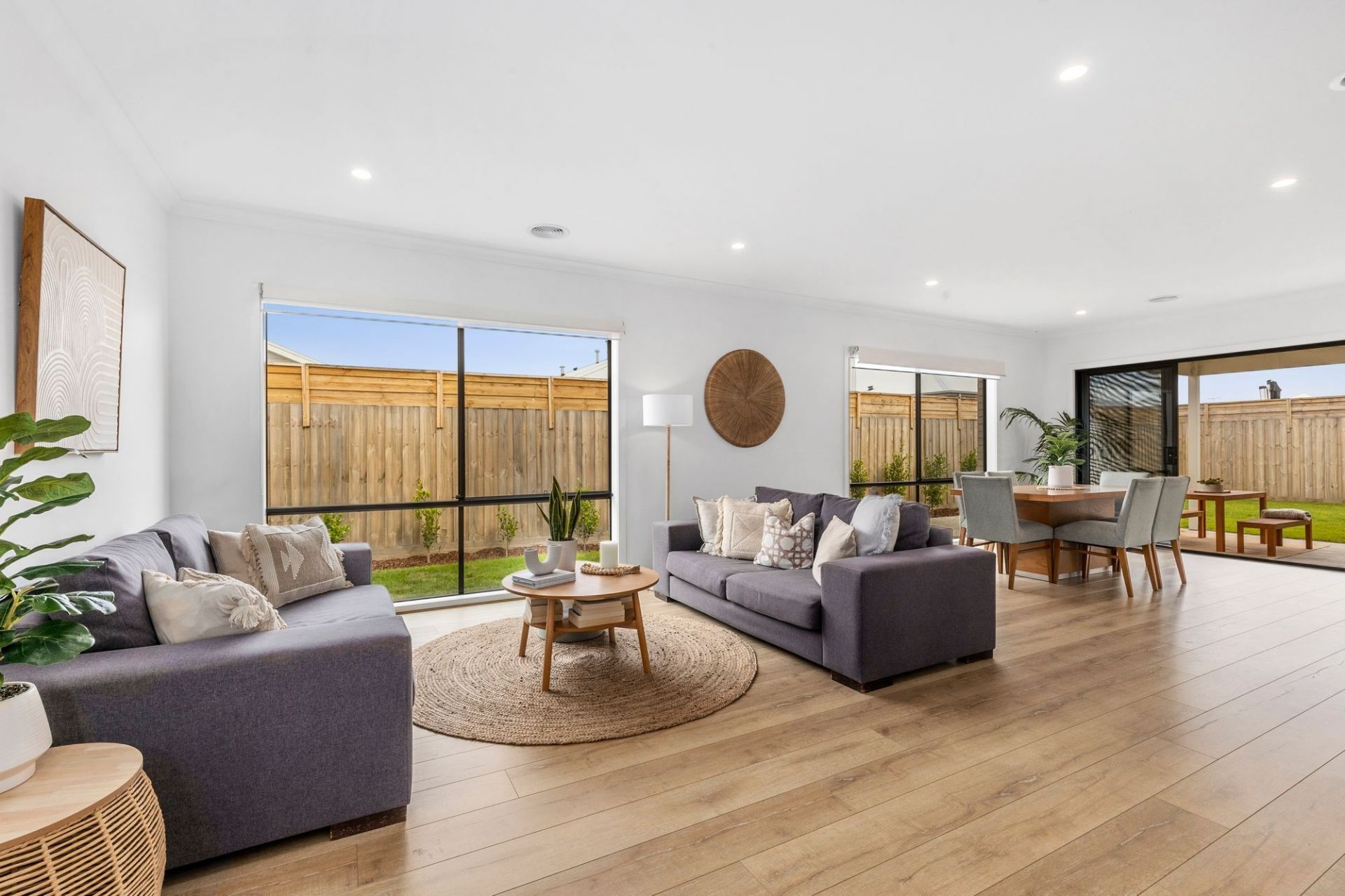 27 Holyhead Street Ocean Grove Vic, Ocean Grove - Thumbnail 4