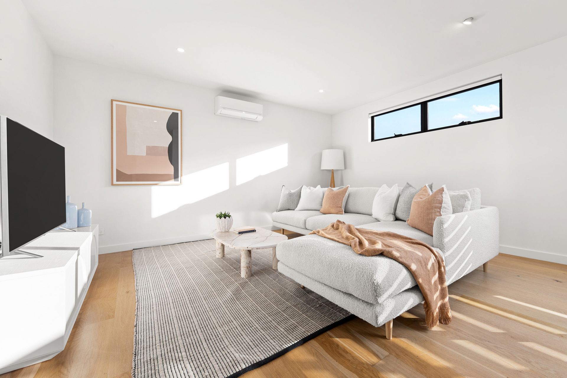3/7 Coward Street, Footscray - Thumbnail 2
