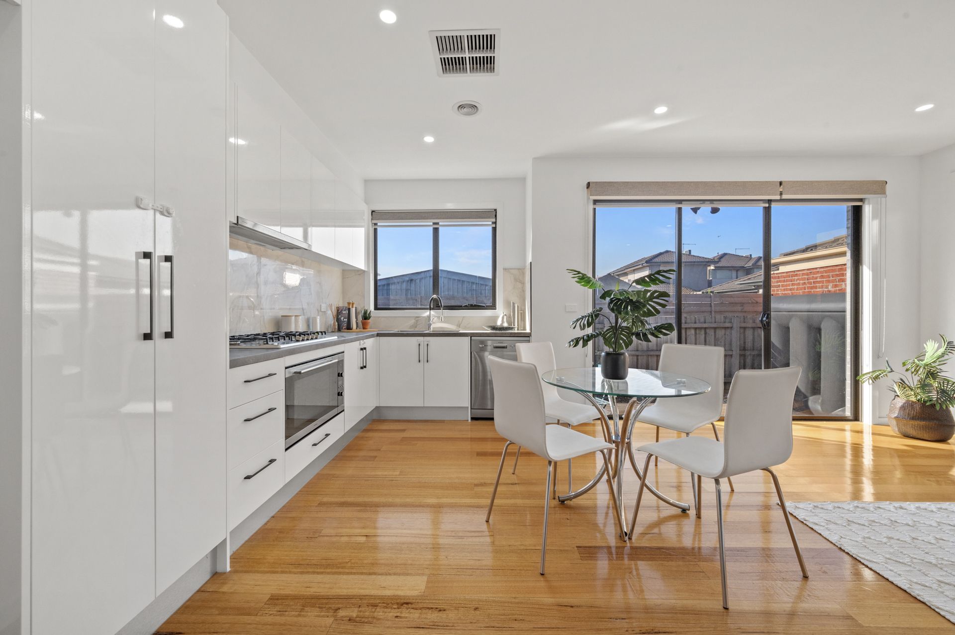Perfectly Located Modern Unit