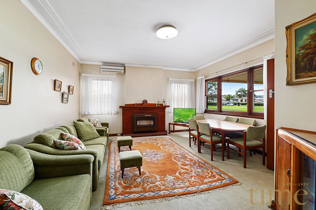 43 Nield Avenue, Rodd Point NSW