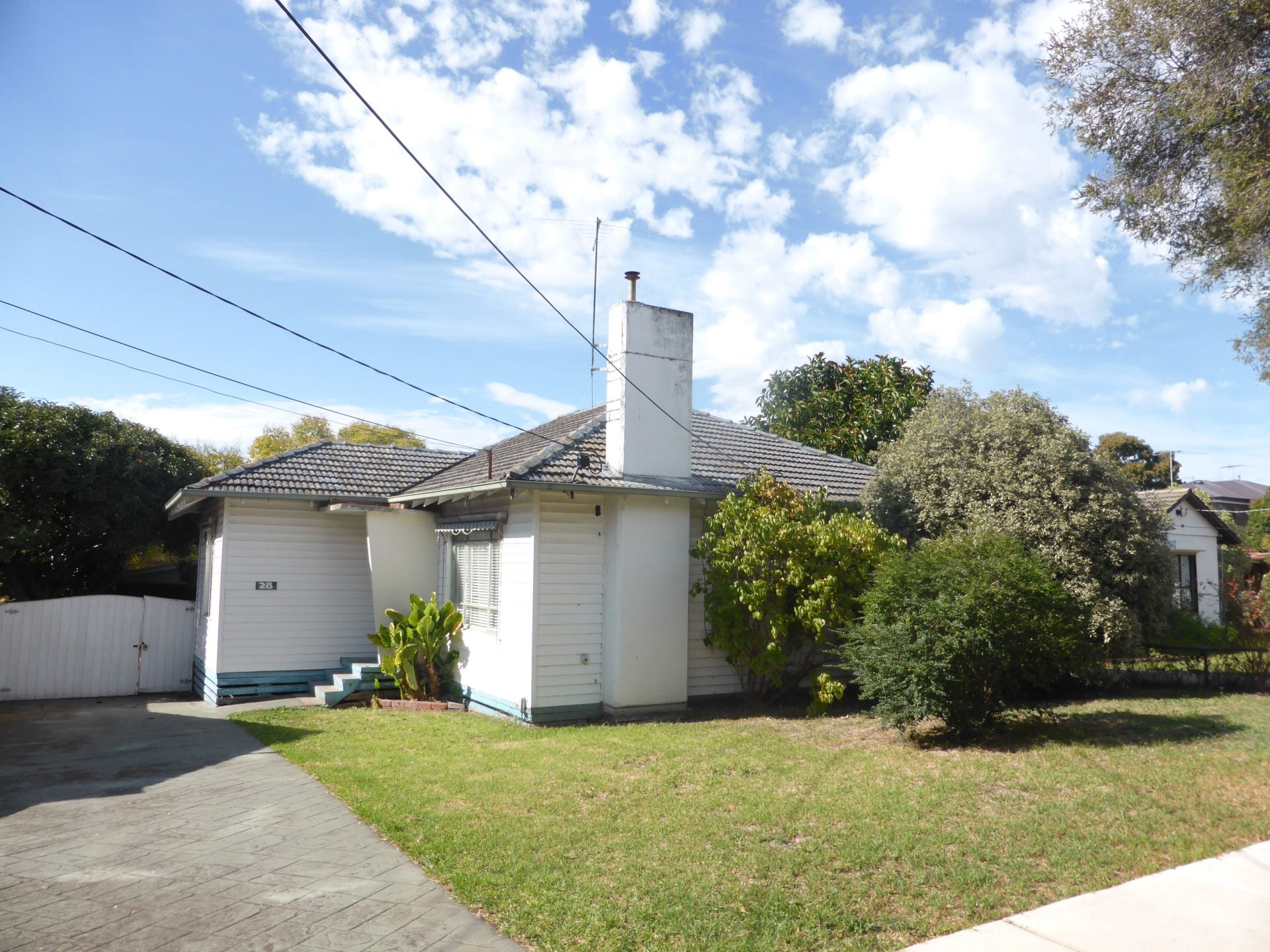 Family home right near Northland!