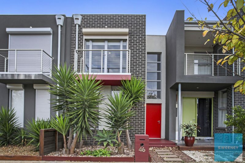 46 Broadway, Caroline Springs - Thumbnail 2