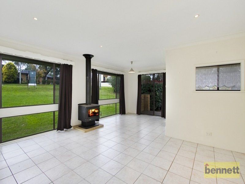 128 Golden Valley Drive, Glossodia - Thumbnail 3