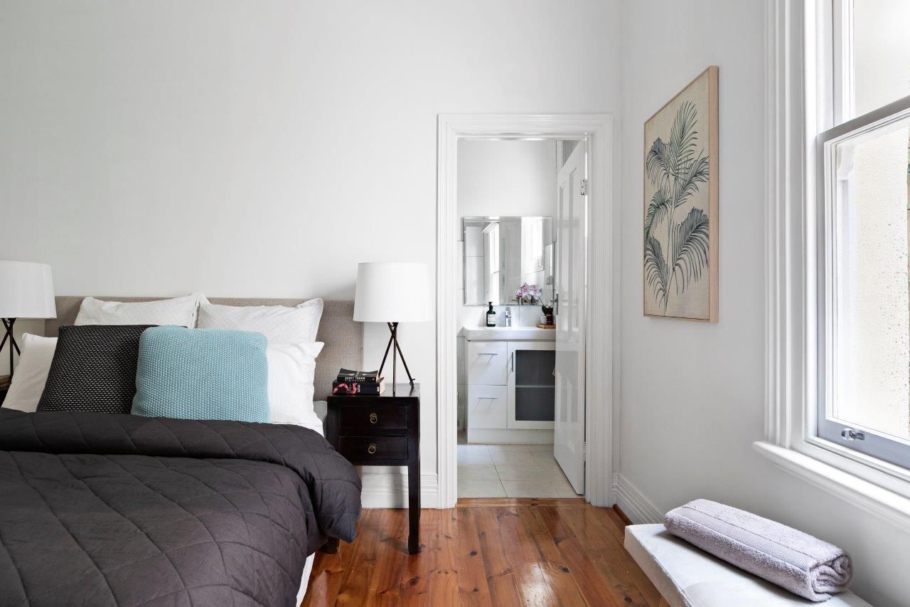 **Traditional Charm and Stylish Contemporary Elegance!**