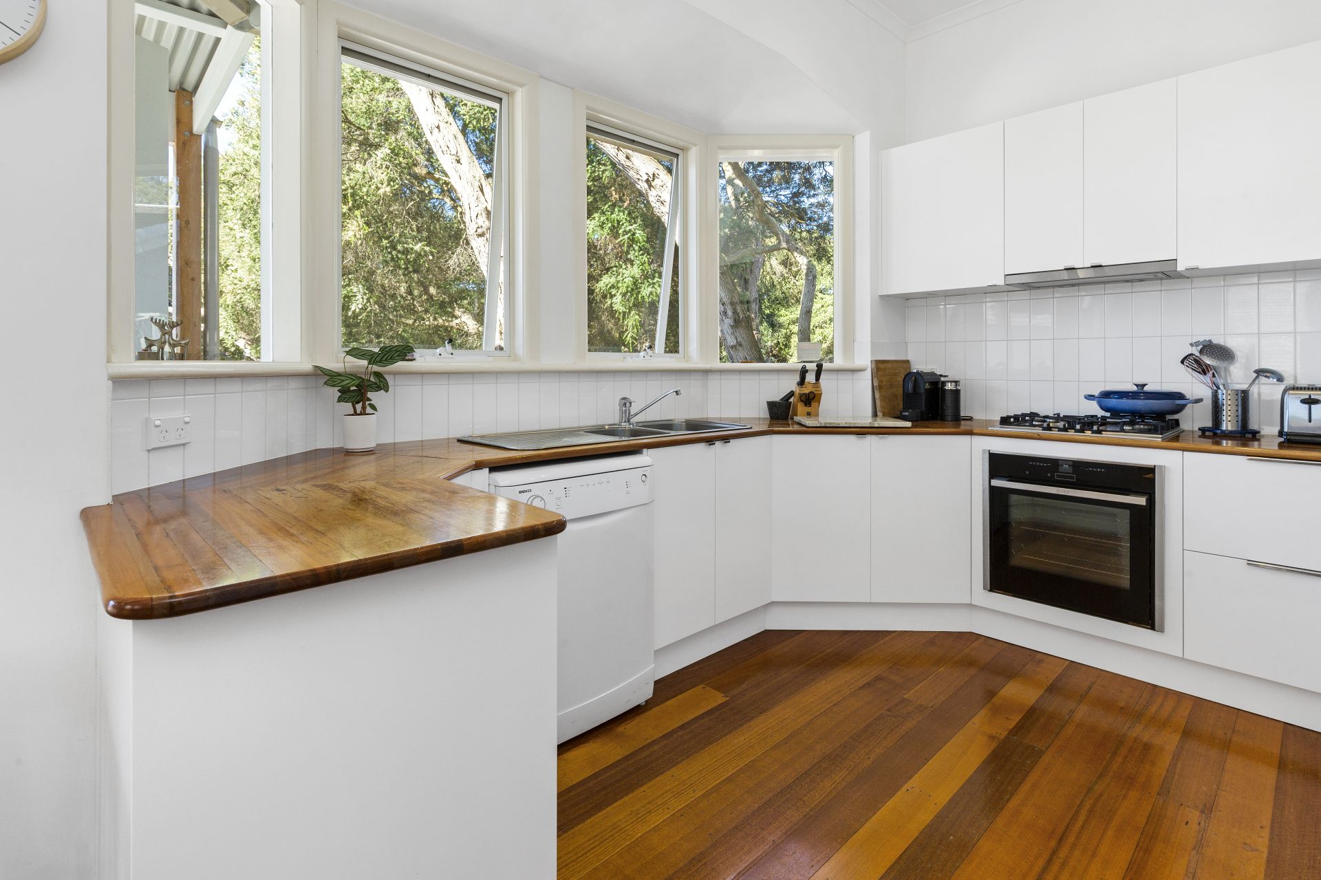 Kay & Burton 36 Lansdowne Street, Blairgowrie