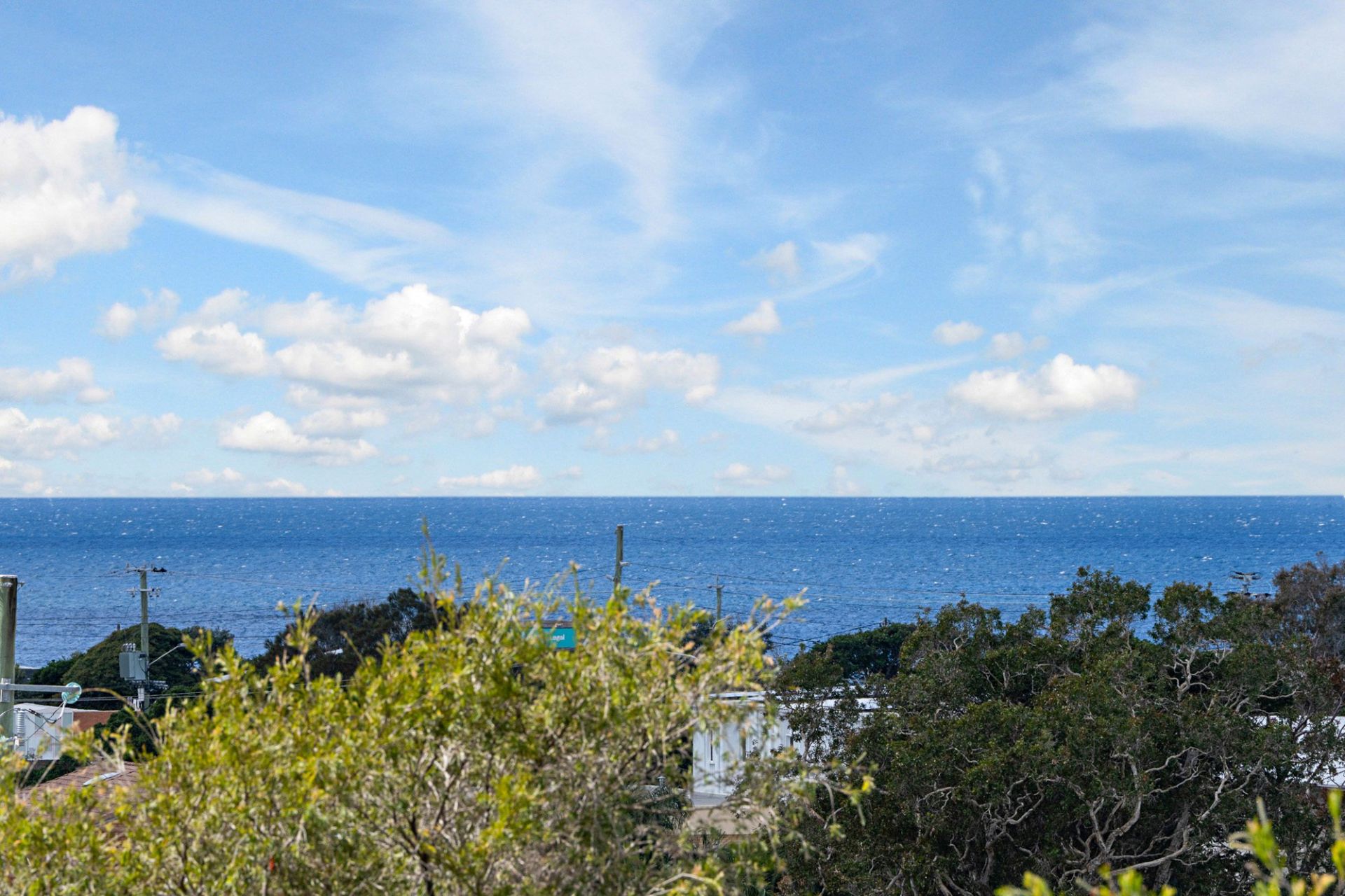 $ 1,220,000, Tugun - Thumbnail 6