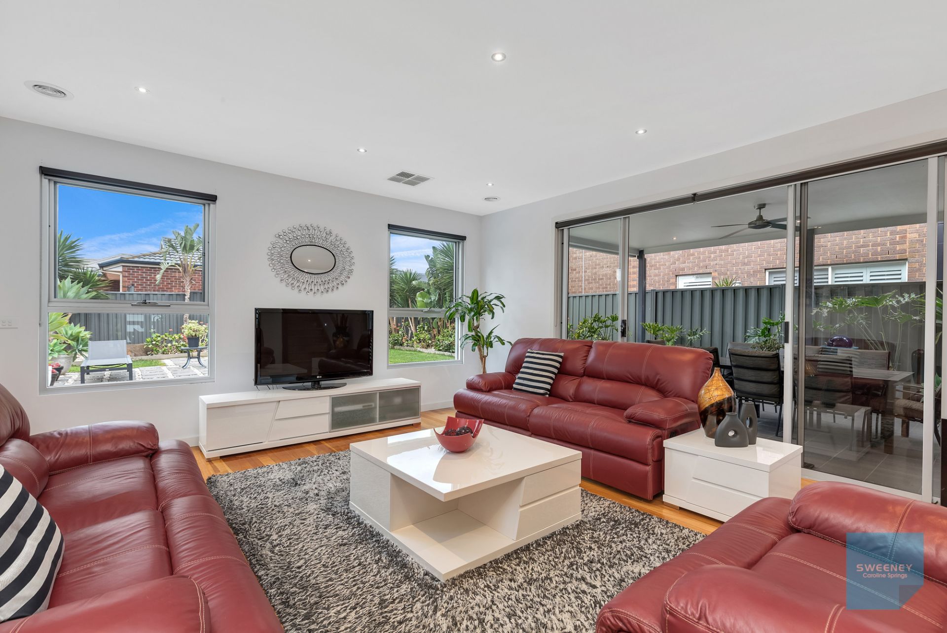 12 Burtt Avenue, Caroline Springs - Thumbnail 5