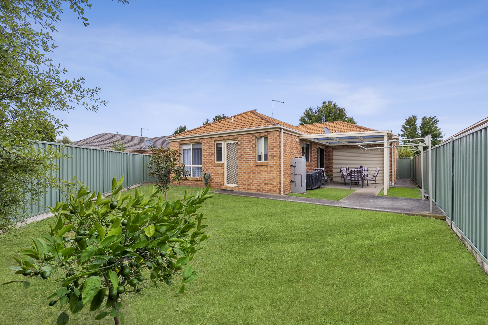 18 Domain Gardens Sebastopol VIC