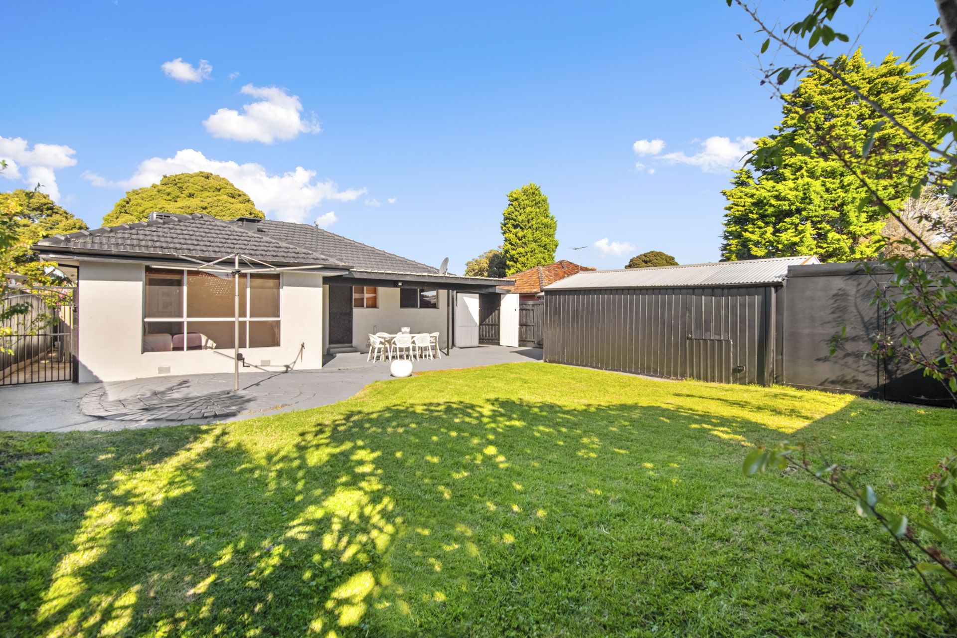 Real Estate For Sale 14 Smith Avenue Thomastown , VIC
