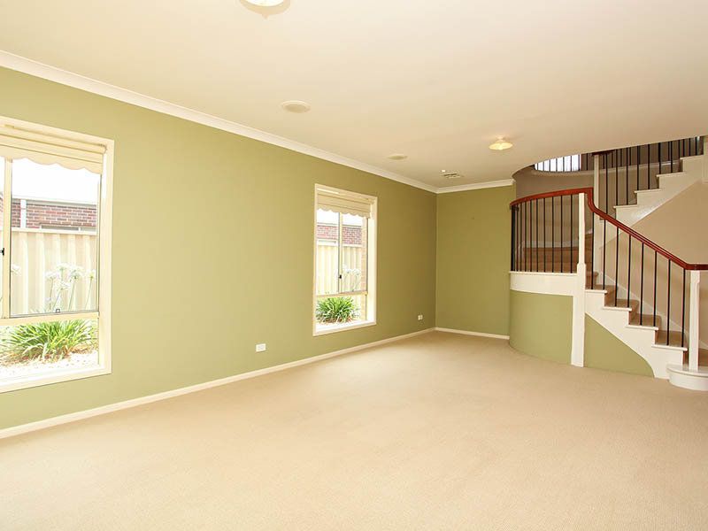 46 Bushy Park Avenue, Caroline Springs - Thumbnail 6