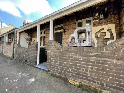 Glebe 9 Queen Street