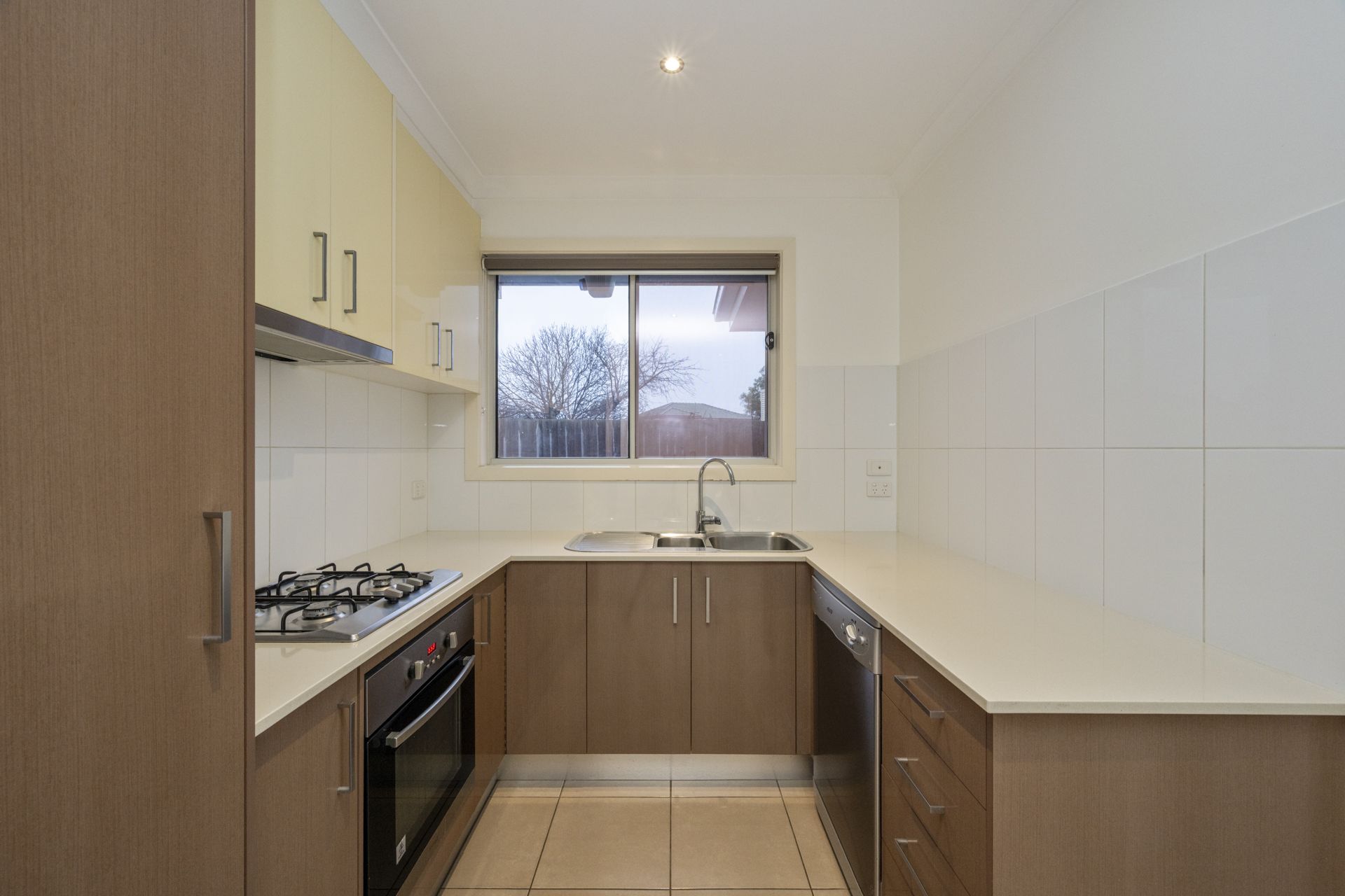 LOW MAINTENANCE CONVENIENT LIVING