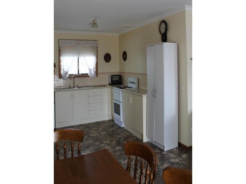 69 Elizabeth Street MOUNT GAMBIER SA, Mount Gambier - Thumbnail 5