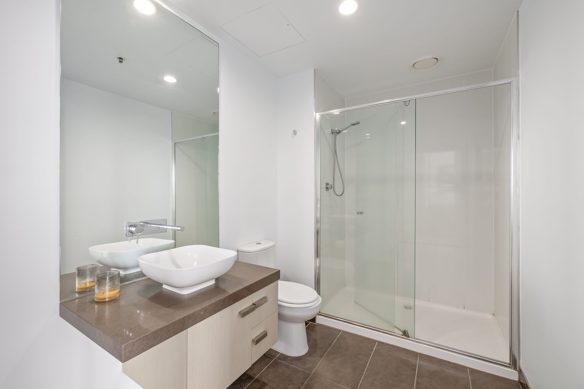607/8 Breavington Way, Northcote - Thumbnail 7