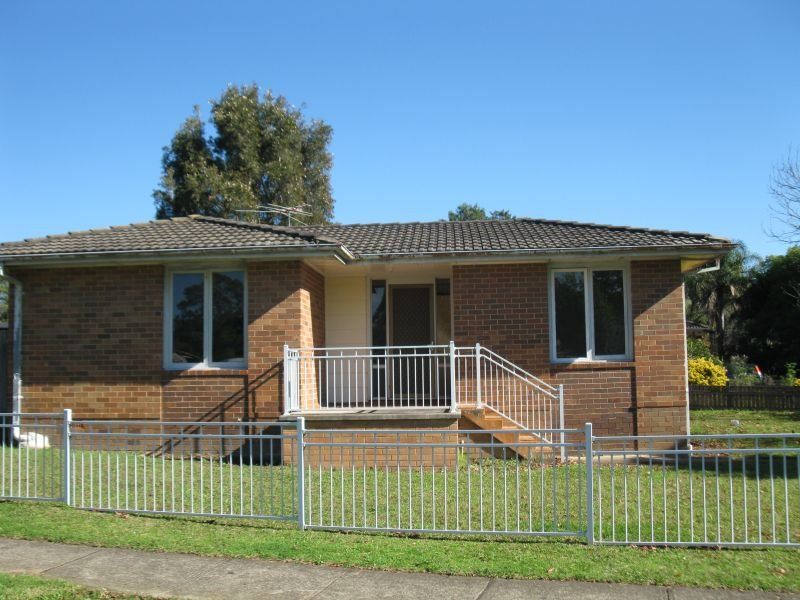Real Estate For Sale 1 Berrigan Crescent Macquarie Fields , NSW