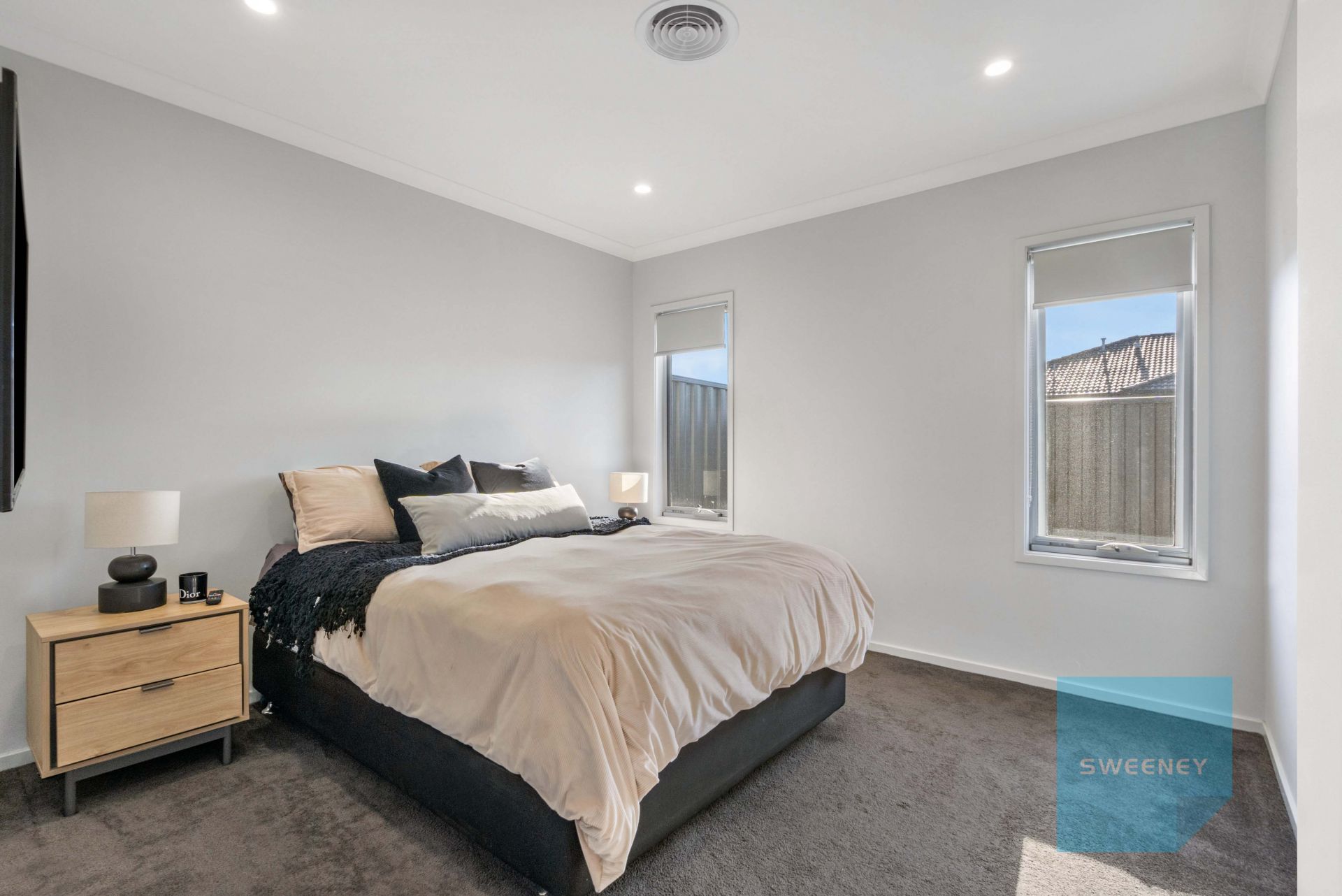 32 Livingston Drive, Rockbank - Thumbnail 8