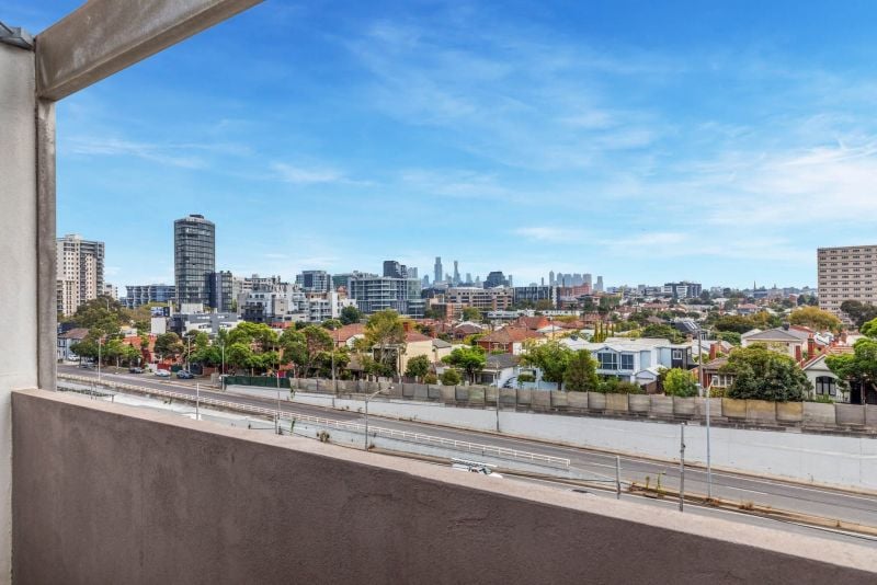 14/45 Wellington Street, St Kilda - Thumbnail 5