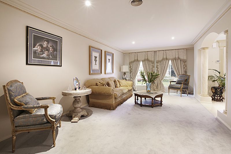 16 Lachlan Grange, Bulleen - Thumbnail 2