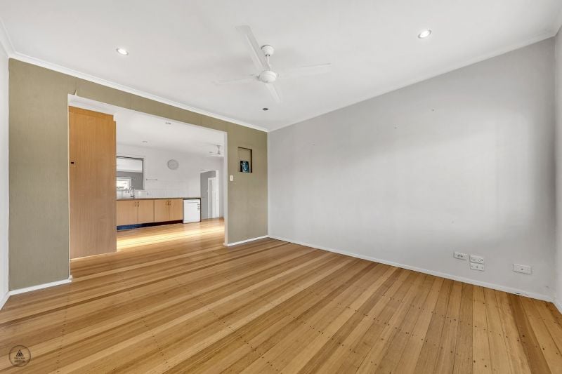 34 Thomson Avenue, Laverton