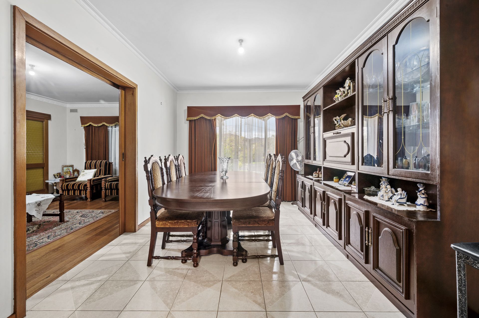 CLASSIC ELEVATED BEAUTY - LAND APPROX 770m2