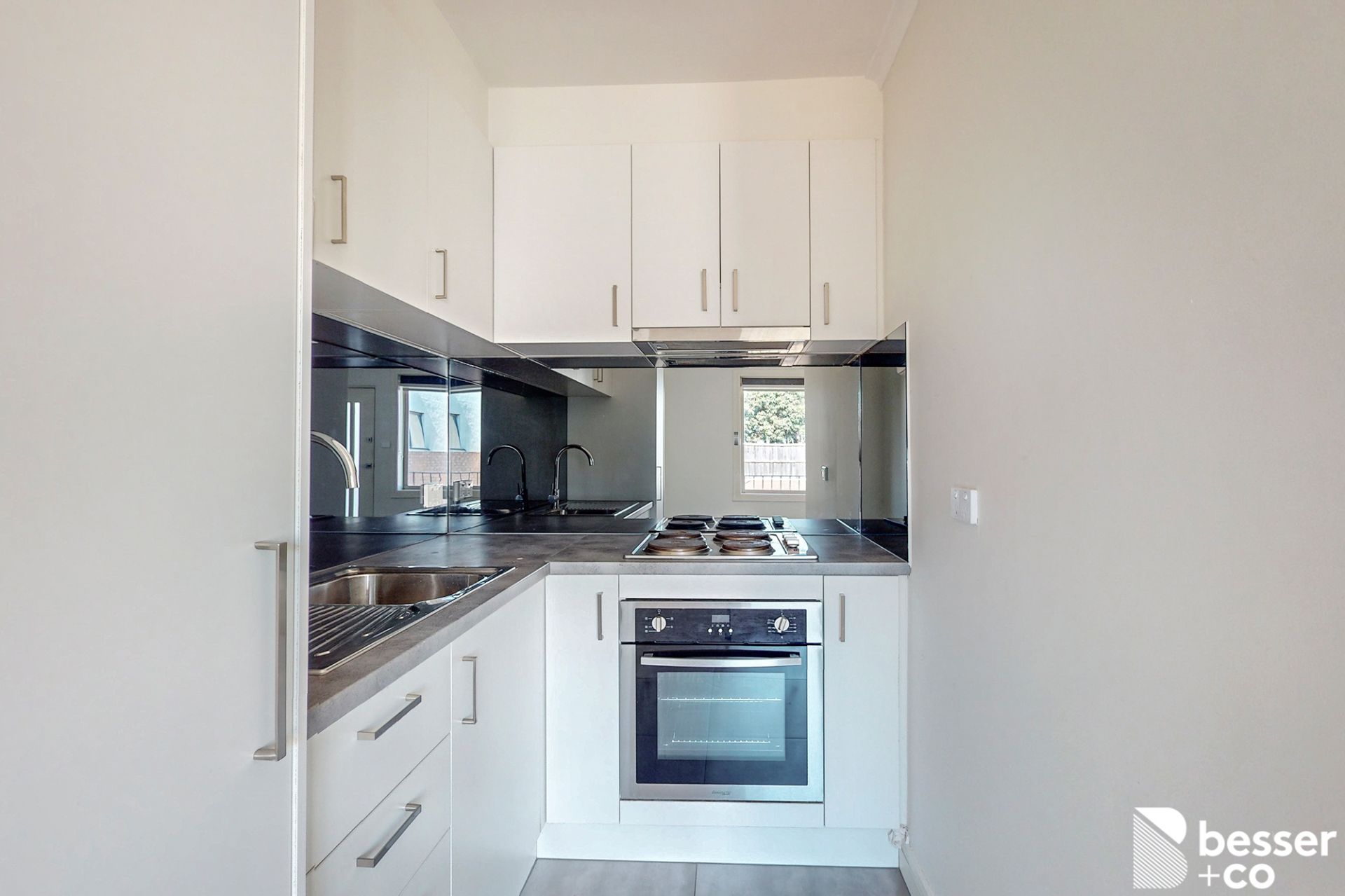 8/3 Smith Street, Thornbury - Thumbnail 8