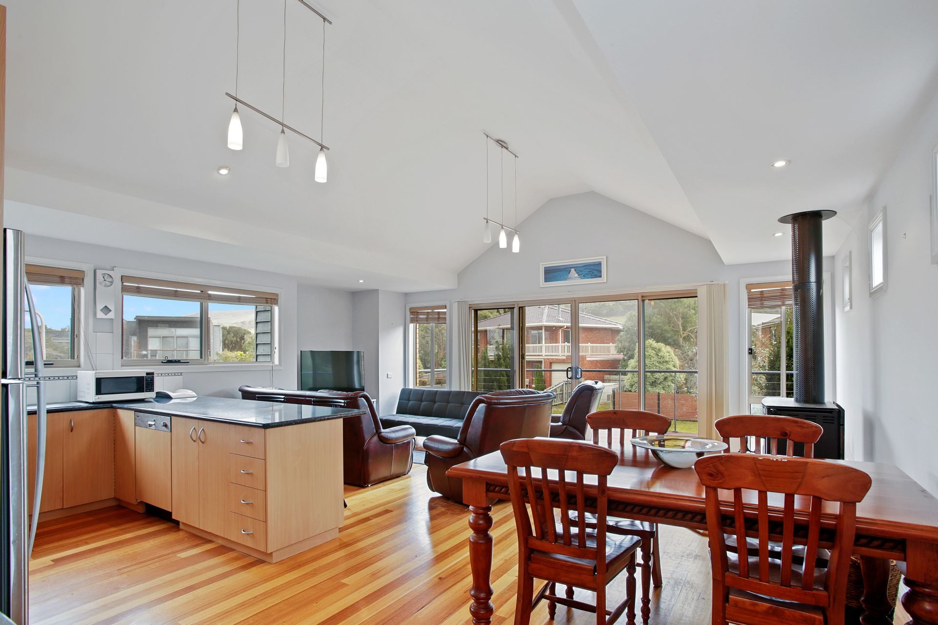 1/1 Felicity Court, Apollo Bay - Thumbnail 5