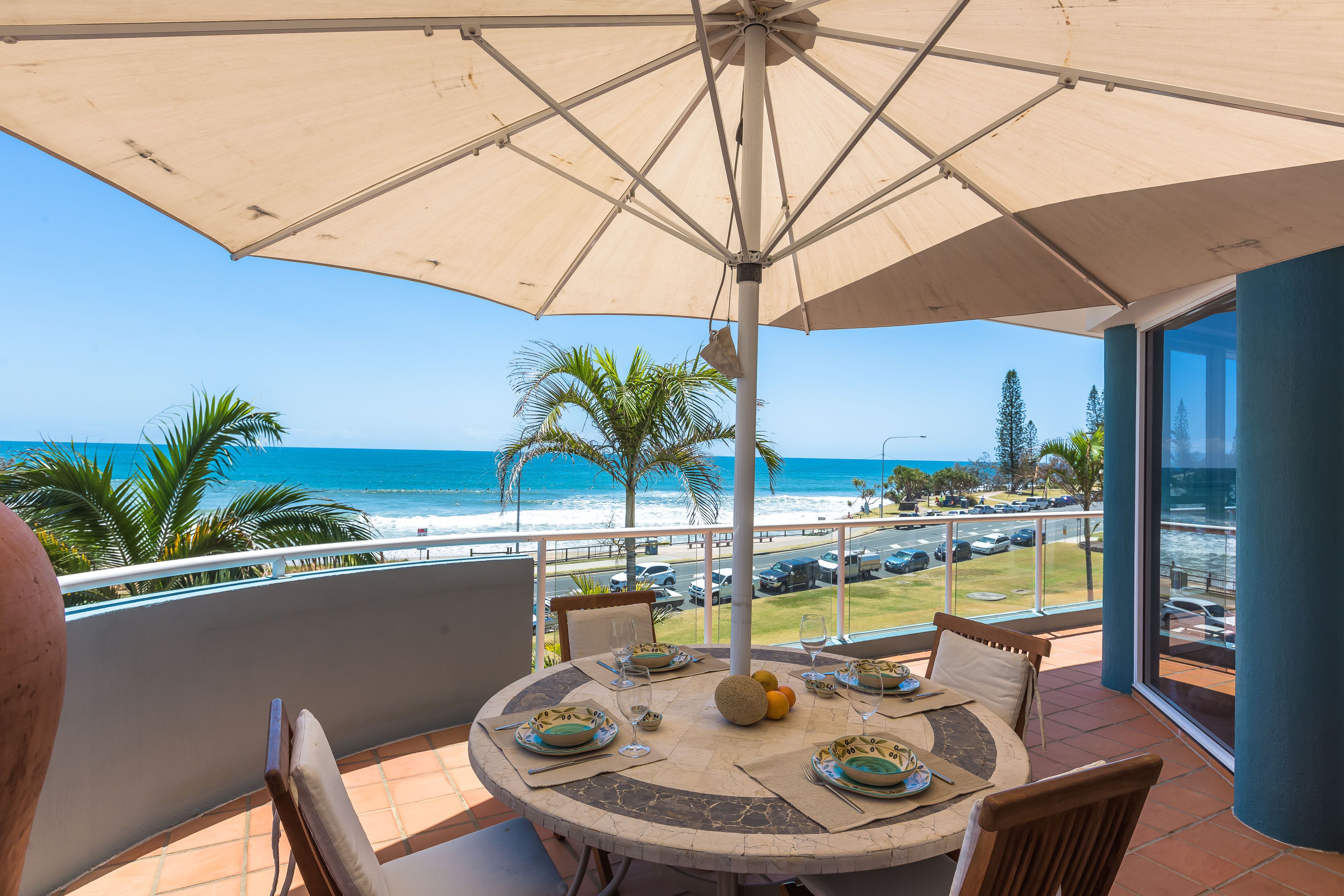 Real Estate For Sale 10/1517 Boolarong Crescent Alexandra Headland