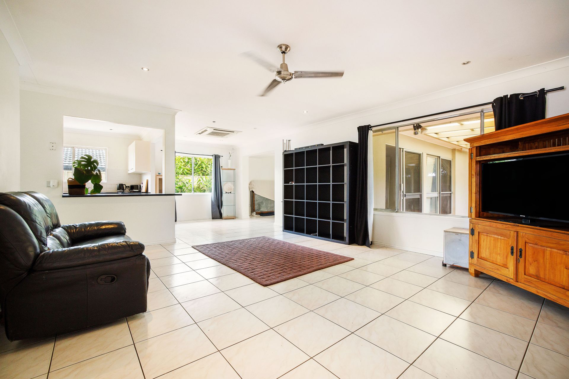 7 Fullerton Street Benowa Waters QLD, Benowa Waters - Thumbnail 4