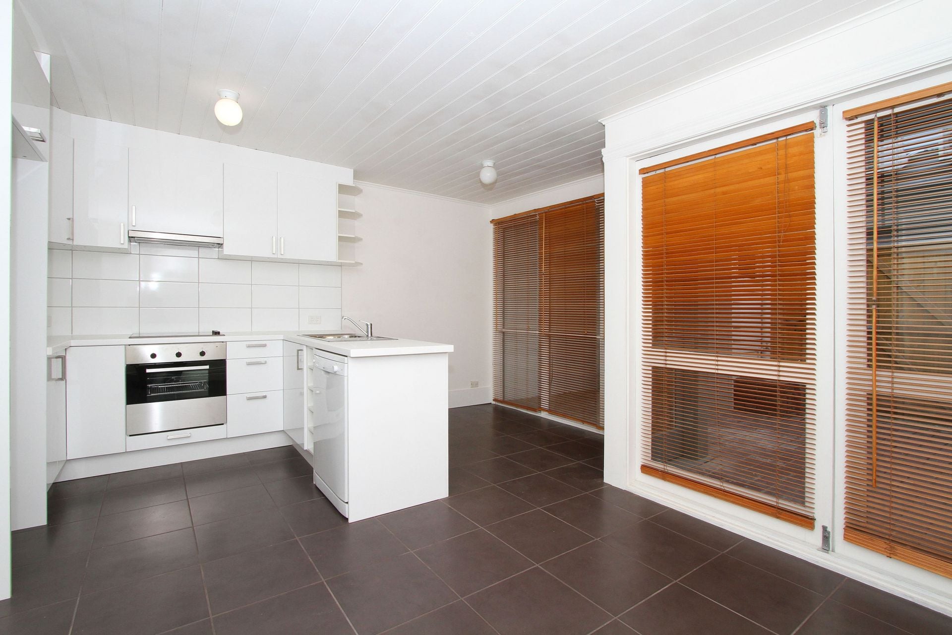 FULLY RENOVATED WITH TRAMS AT YOUR DOOR