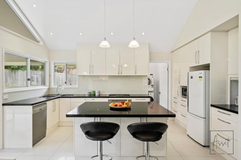 12 Koombalah Avenue, Turramurra