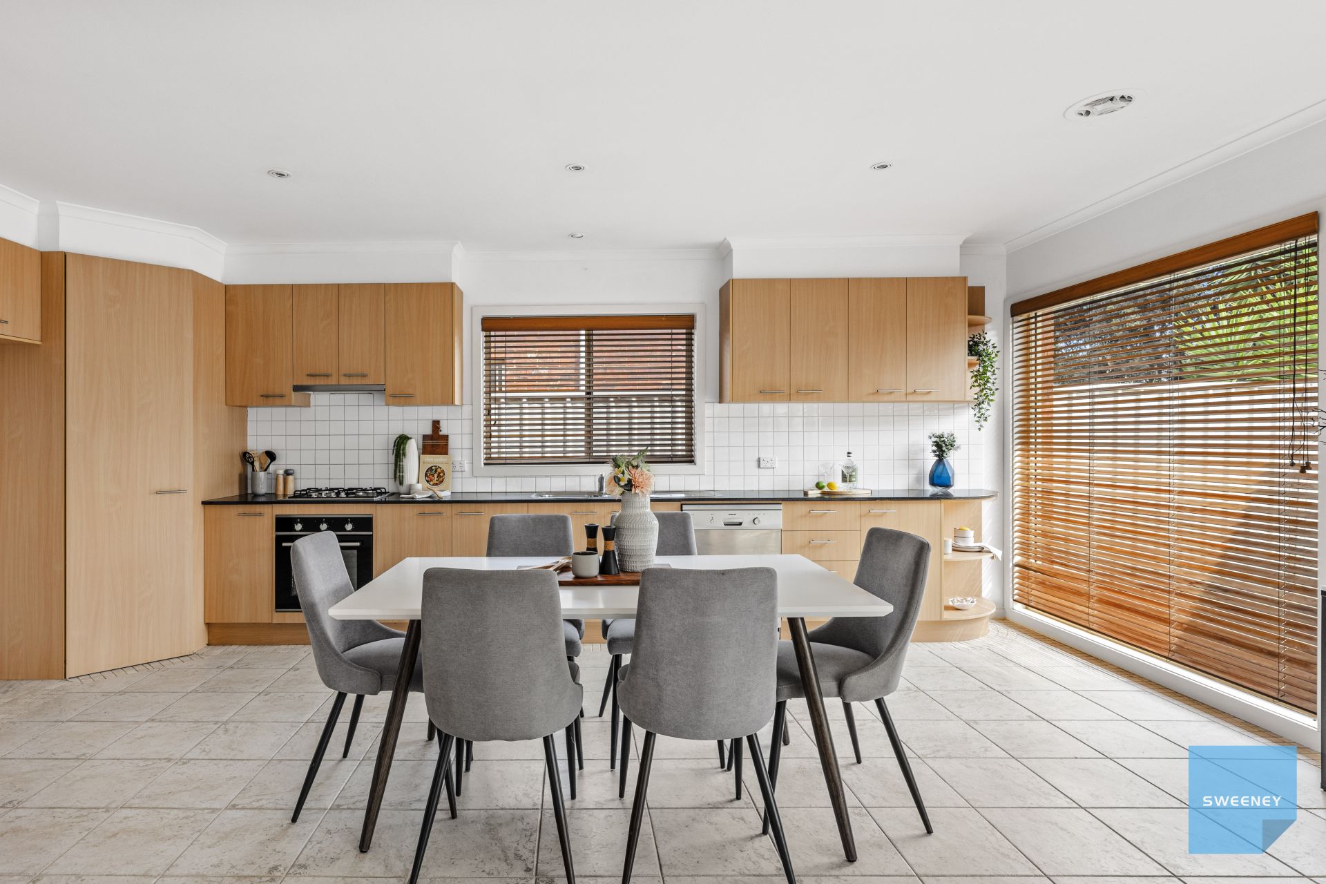 4 Smethwick Green, Caroline Springs - Thumbnail 4