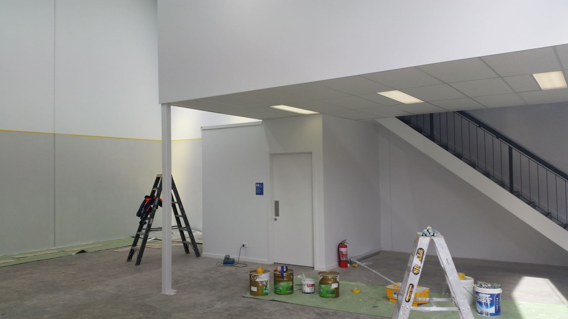 High Quality Industrial Buildings with air conditioned offices
*Exposure to Metropolitan Ring Road
*Warehouses - Thomastown
*Business Park - NOVO