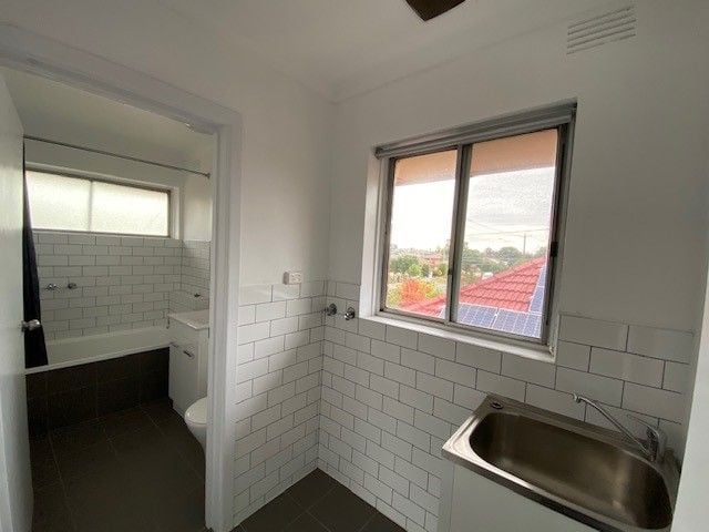 Spacious One Bedroom Apartment
