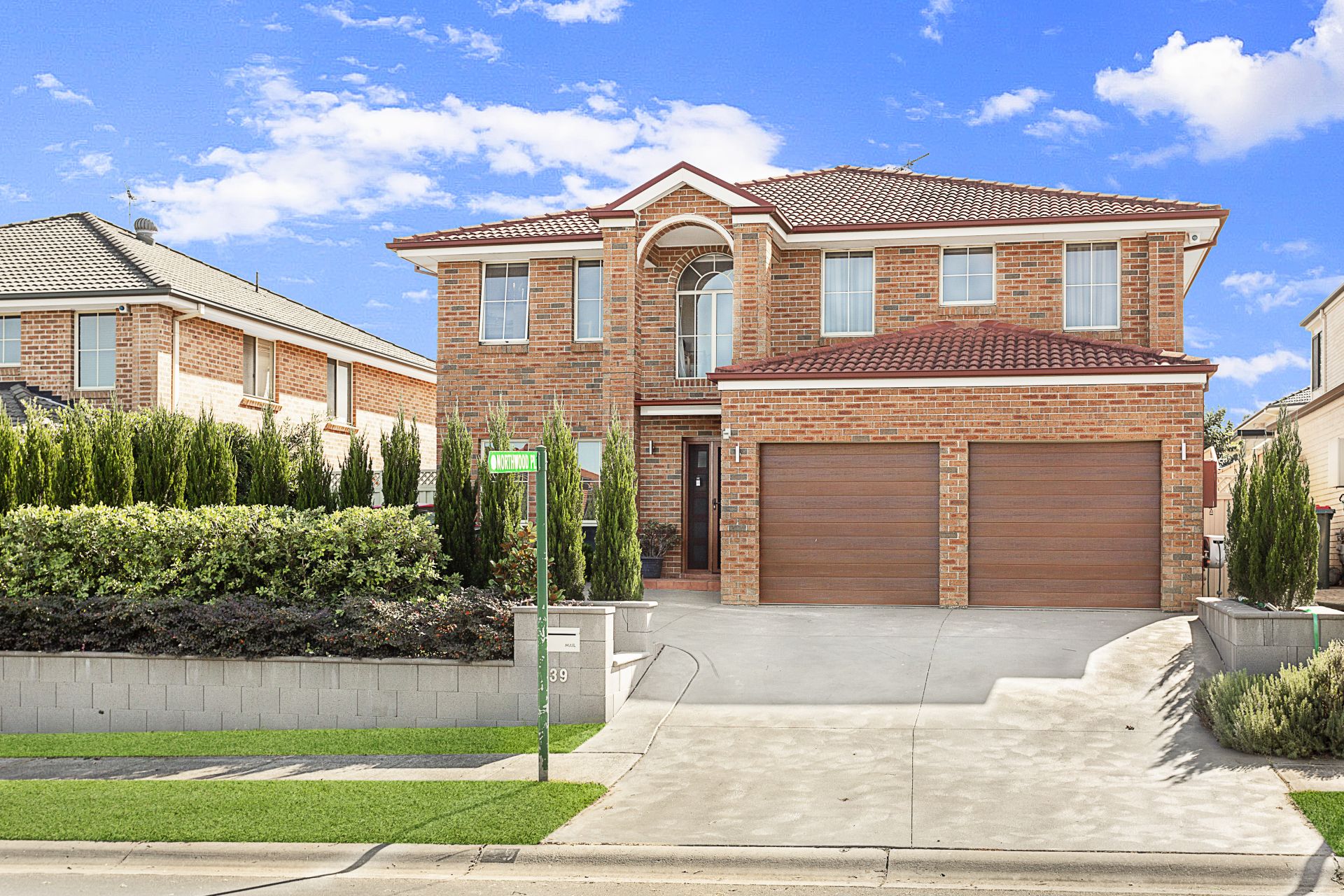 39 Orleans Way Castle Hill NSW, Castle Hill - Thumbnail 2