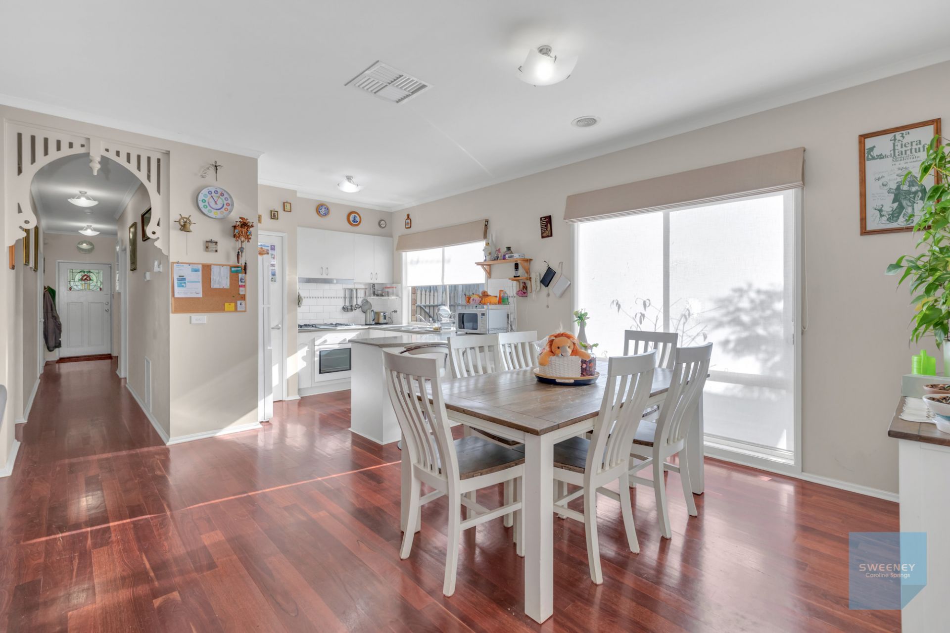 11 Matlock Street, Caroline Springs - Thumbnail 4