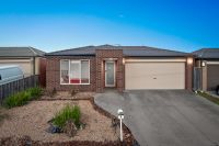 9 Stanhope Place, Pakenham VIC