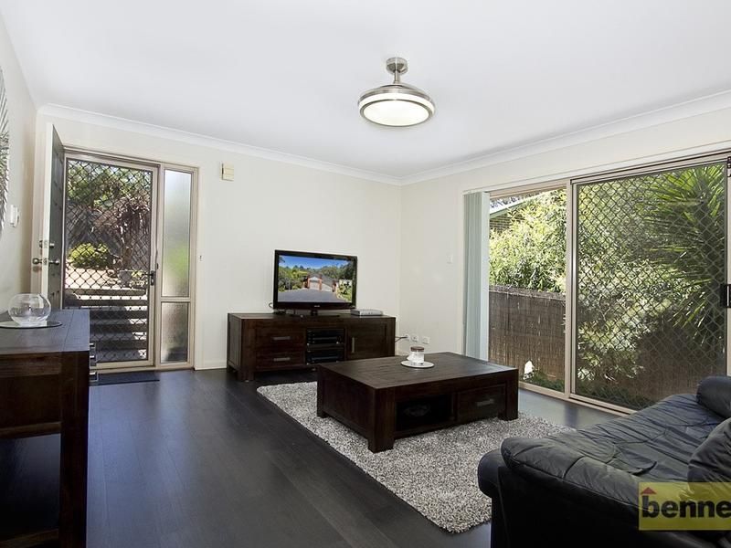 9 Red-Crowned Court, Winmalee - Thumbnail 7