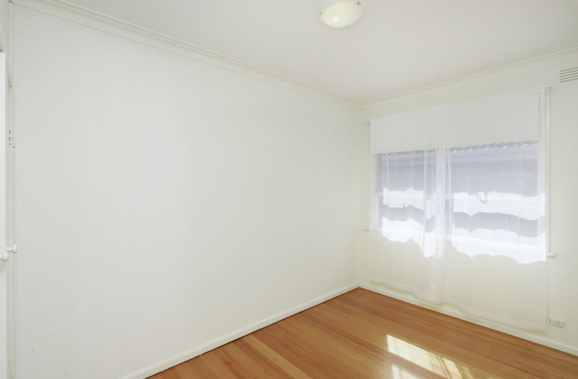 1/10 Peel Street Newport VIC, Newport - Thumbnail 7
