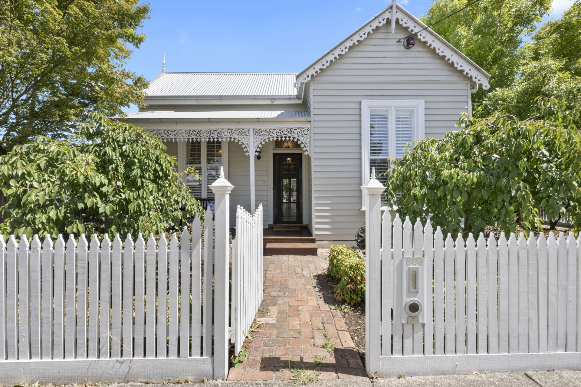 506 Ascot Street South, Redan, Redan - Thumbnail 4