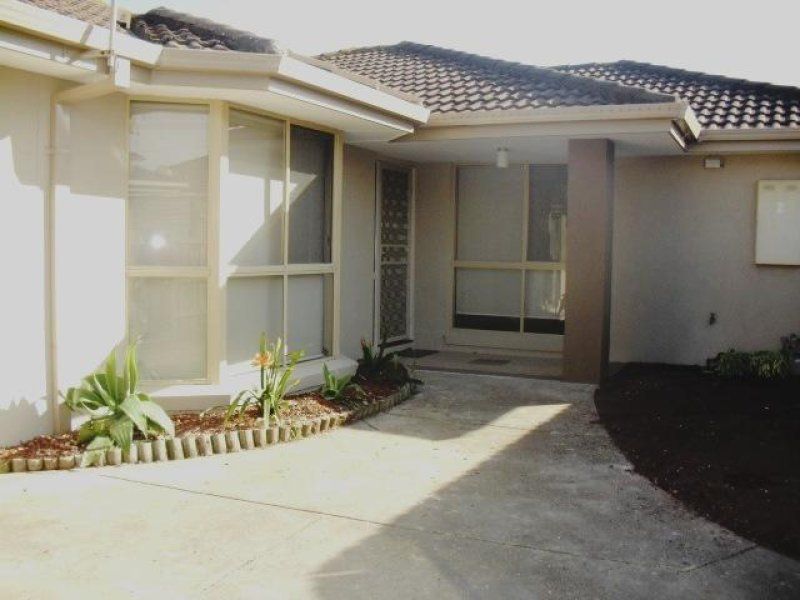 Low Maintenance Gorgeous Home!