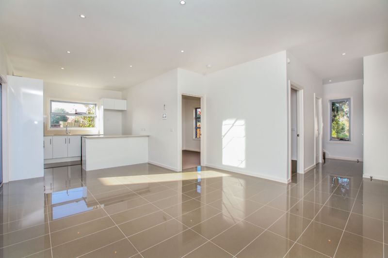 1/13 Holland Court, Maidstone - Thumbnail 5