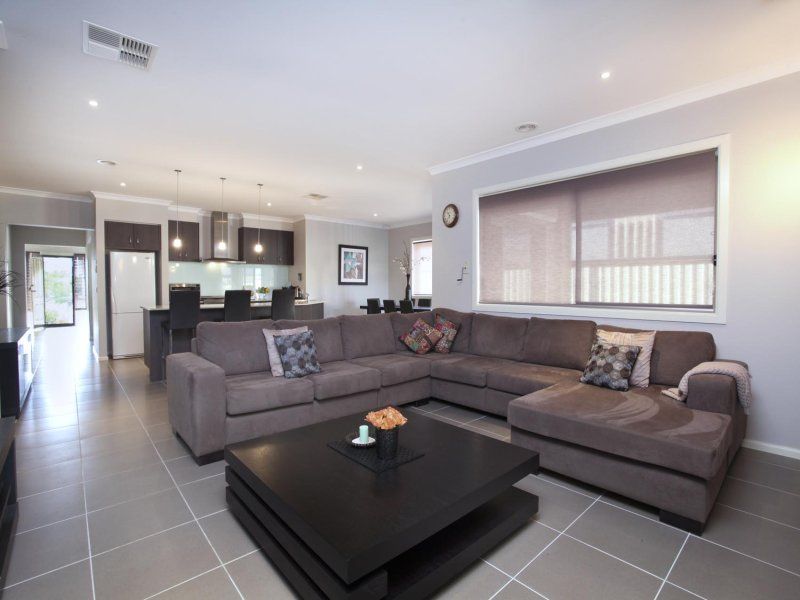 73 George Street, Taylors Hill - Thumbnail 3
